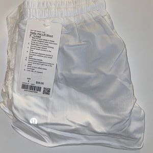 NWT lululemon Hotty Hot Short Lined 4”